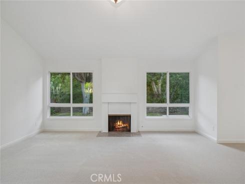 24731  Daphne  , Mission Viejo, CA