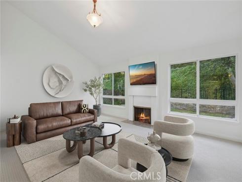 24731  Daphne  , Mission Viejo, CA