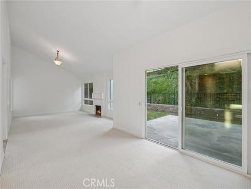 24731  Daphne  , Mission Viejo, CA