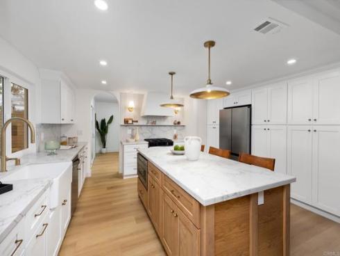 24712  San Vincent Ln  , Mission Viejo, CA