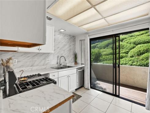 22010  Mirador  , Mission Viejo, CA