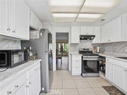 22010  Mirador  , Mission Viejo, CA