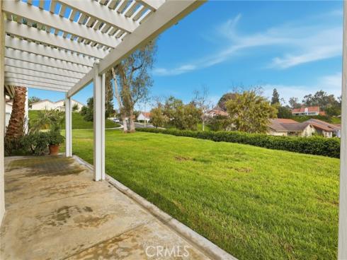 27880  Via Sarasate  , Mission Viejo, CA
