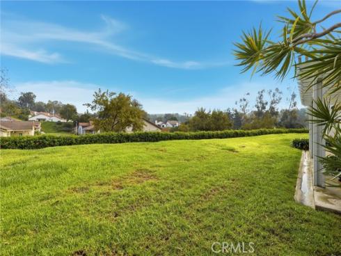 27880  Via Sarasate  , Mission Viejo, CA