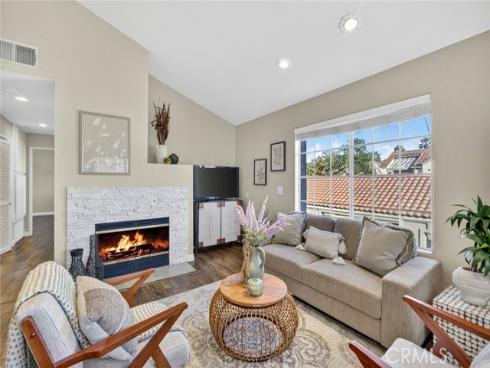 21897  Southgate  , Mission Viejo, CA