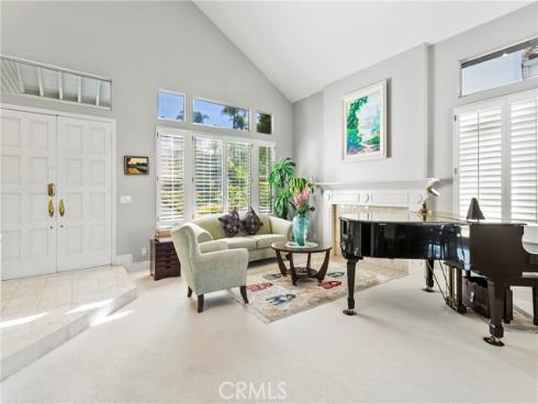 22291  Amber Rose  , Mission Viejo, CA