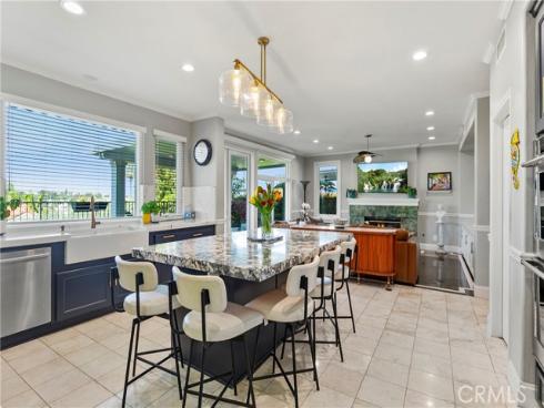 22291  Amber Rose  , Mission Viejo, CA