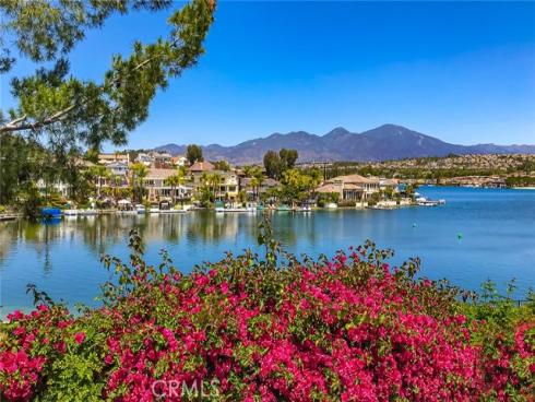 26041  Avenida Bonachon  , Mission Viejo, CA