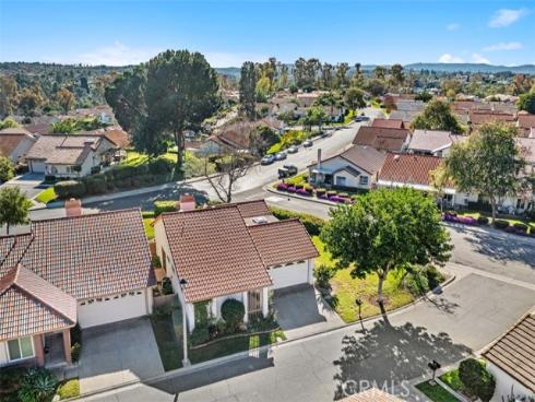 23986 Calle Alonso , Mission Viejo, CA