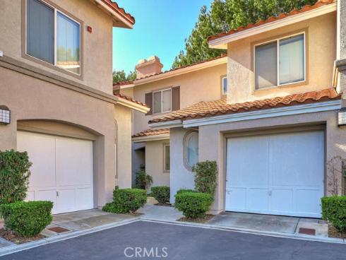 120 California Court