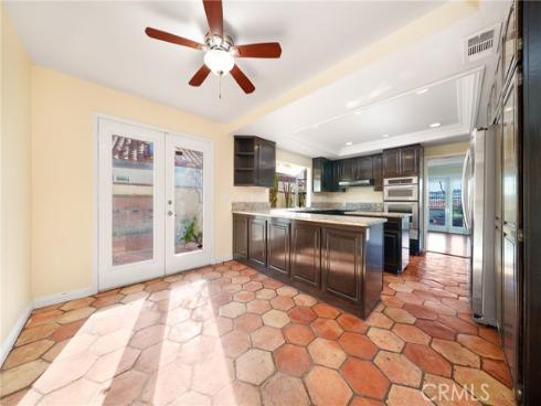 28231  Tinajo  , Mission Viejo, CA