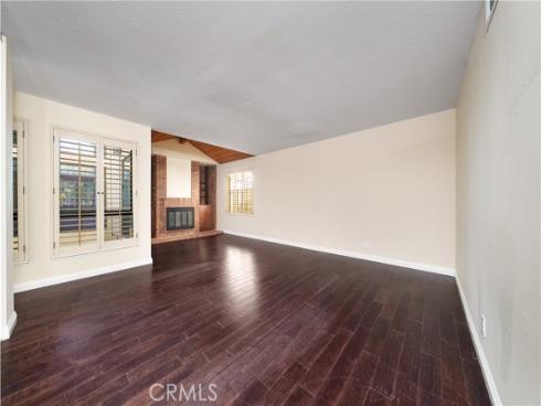 28231  Tinajo  , Mission Viejo, CA