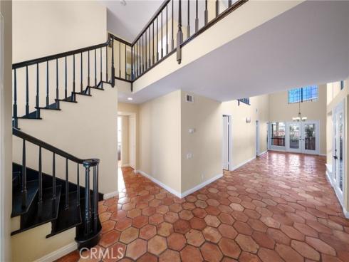 28231  Tinajo  , Mission Viejo, CA