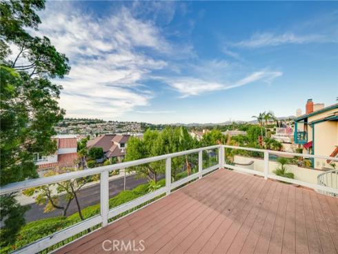 28231  Tinajo  , Mission Viejo, CA