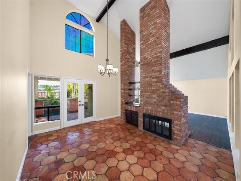 28231  Tinajo  , Mission Viejo, CA