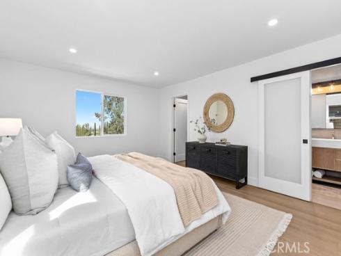 22715  Via santigo  , Mission Viejo, CA