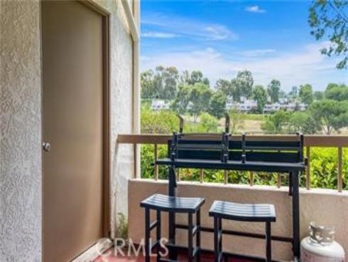 23332  Coso  , Mission Viejo, CA