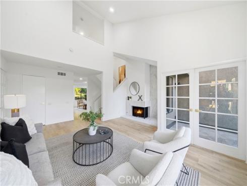 26542  Azuer  , Mission Viejo, CA