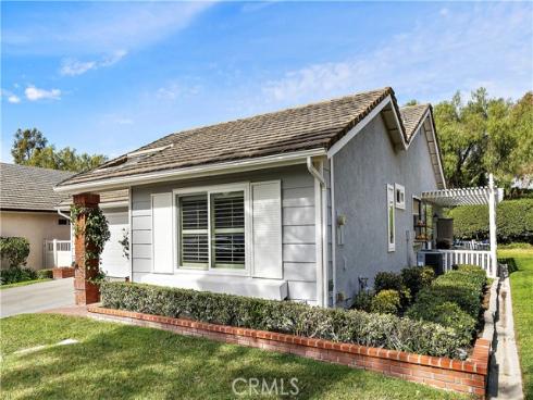 23424  Villena  , Mission Viejo, CA