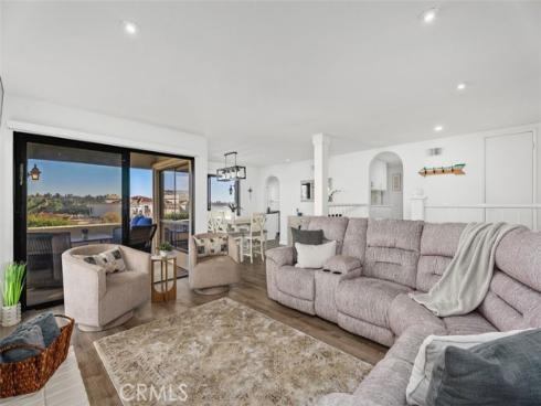 22522  Campos  , Mission Viejo, CA