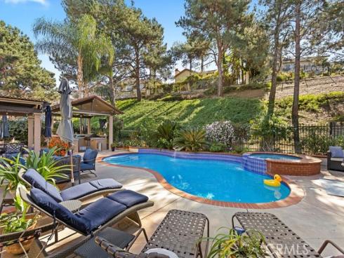 27852  Vicenza   Court, Mission Viejo, CA