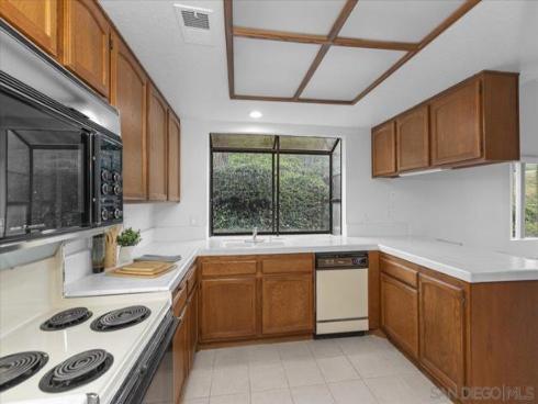 28192  Alava  , Mission Viejo, CA