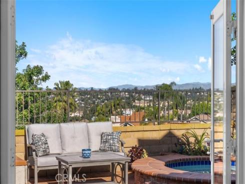 27221  Delemos  , Mission Viejo, CA