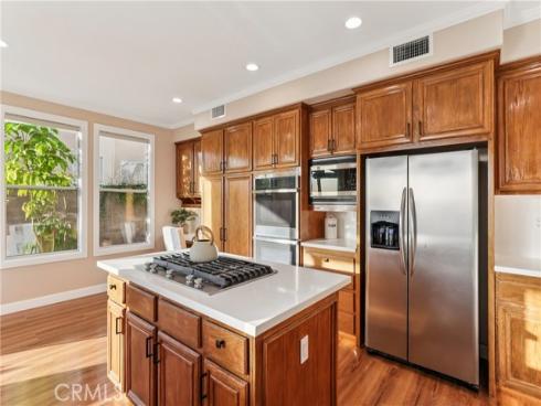 23161  Bouquet  , Mission Viejo, CA