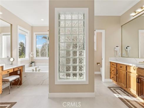 23161  Bouquet  , Mission Viejo, CA