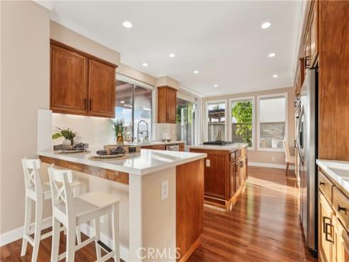 23161  Bouquet  , Mission Viejo, CA