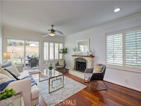 22261  Sisante  , Mission Viejo, CA