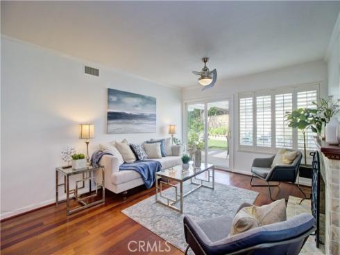 22261  Sisante  , Mission Viejo, CA