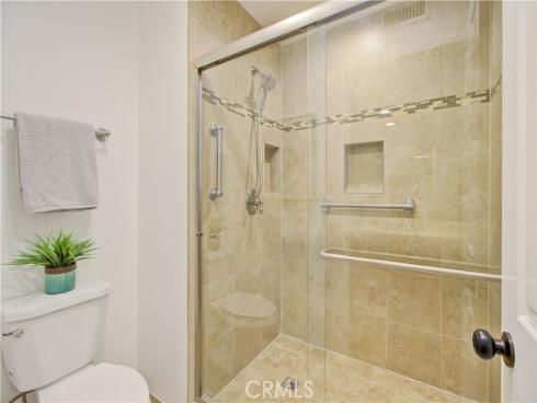 22261  Sisante  , Mission Viejo, CA