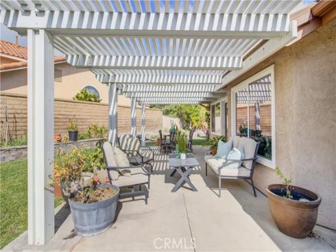 22261  Sisante  , Mission Viejo, CA