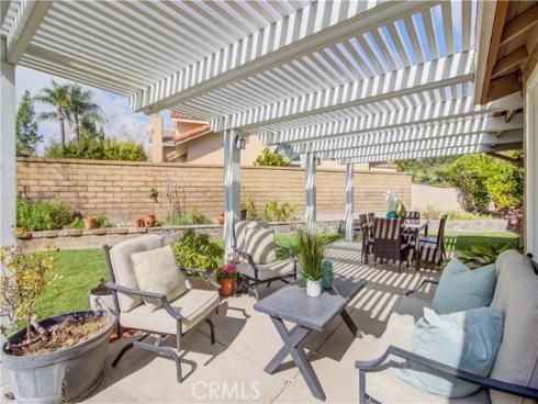 22261  Sisante  , Mission Viejo, CA