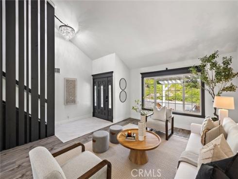 23752  Lagarto  , Mission Viejo, CA