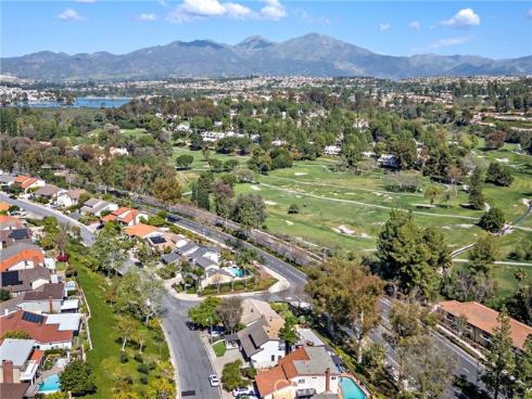 23752  Lagarto  , Mission Viejo, CA