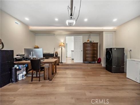 25948  Robin  20  Circle, Mission Viejo, CA