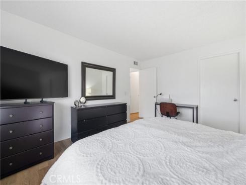 27743  Zircon  104 , Mission Viejo, CA