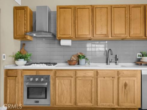 27161  Cedros  , Mission Viejo, CA