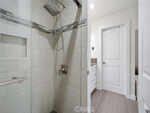 26247  Via Roble  20 , Mission Viejo, CA