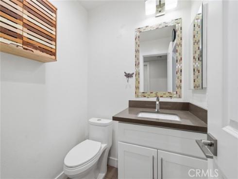 26247  Via Roble  20 , Mission Viejo, CA