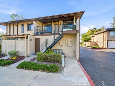 26247  Via Roble  20 , Mission Viejo, CA