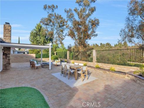 21952  Esplendor  , Mission Viejo, CA