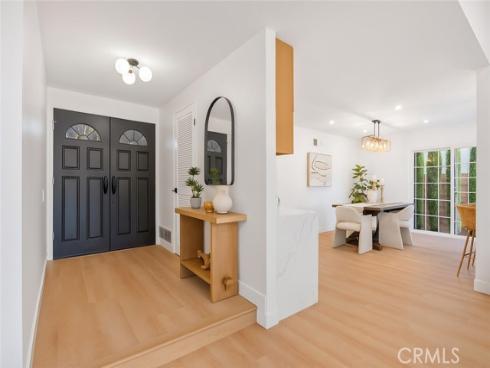 21952  Esplendor  , Mission Viejo, CA