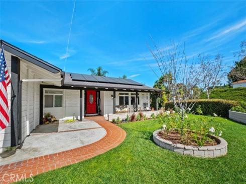 25601  Chrisanta  , Mission Viejo, CA