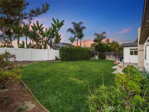 25601  Chrisanta  , Mission Viejo, CA