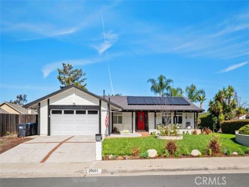 25601  Chrisanta  , Mission Viejo, CA