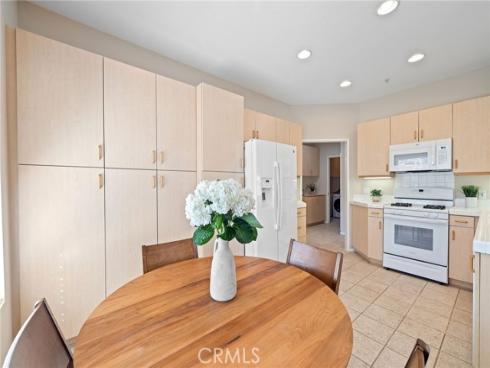 21464  San Bernardo  , Mission Viejo, CA