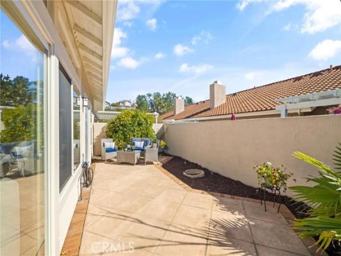 21464  San Bernardo  , Mission Viejo, CA